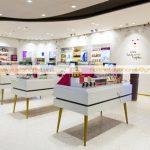 thiet-ke-noi-that-gian-hang-thuong-mai-12